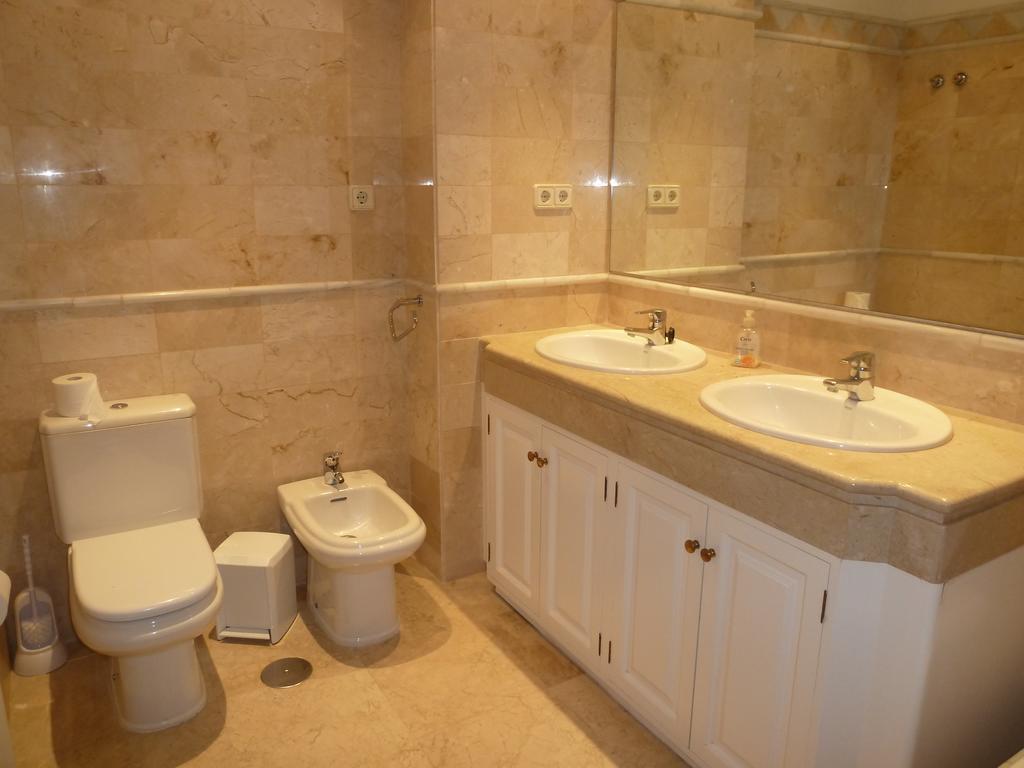 Greenlife Village Apartment Μαρμπέλλα Δωμάτιο φωτογραφία
