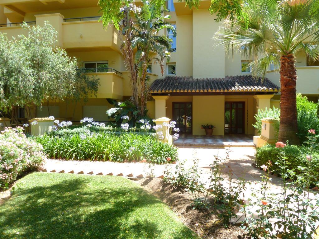 Greenlife Village Apartment Μαρμπέλλα Δωμάτιο φωτογραφία