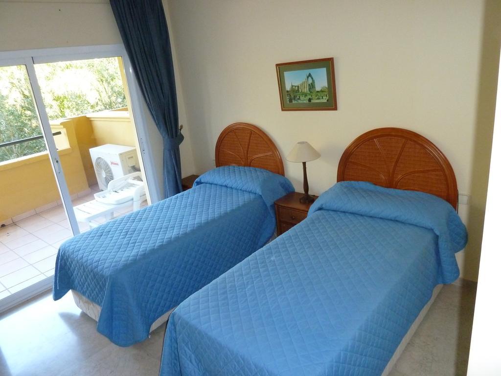 Greenlife Village Apartment Μαρμπέλλα Δωμάτιο φωτογραφία